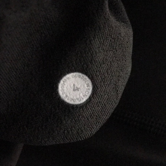 NWOT Lululemon To The Beat Tight (Everlux) 24" Black, size 4 - Picture 7 of 9